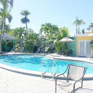  Penzion Alexander Palms Court - No Hidden Fees! USA